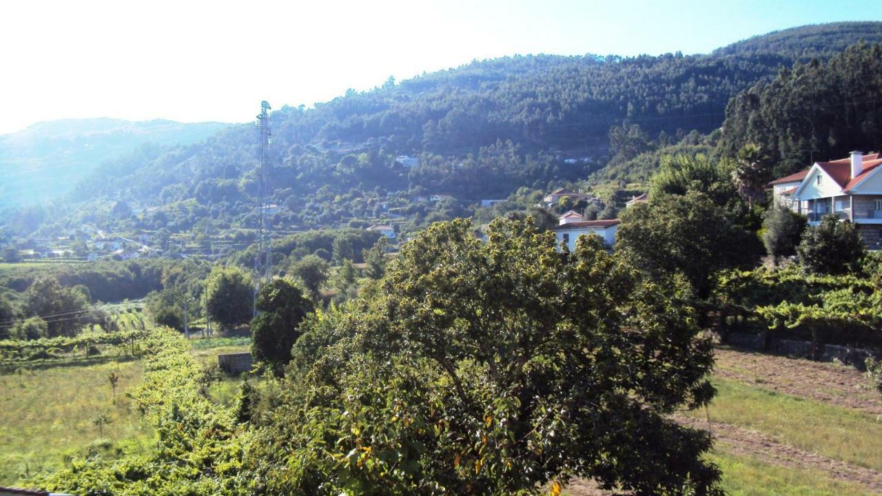 Alojamento Rodrigues Arcos de Valdevez Luaran gambar