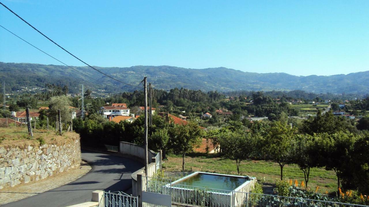 Alojamento Rodrigues Arcos de Valdevez Luaran gambar