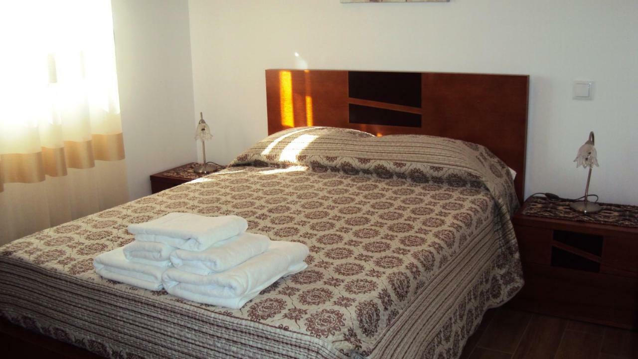 Alojamento Rodrigues Arcos de Valdevez Luaran gambar